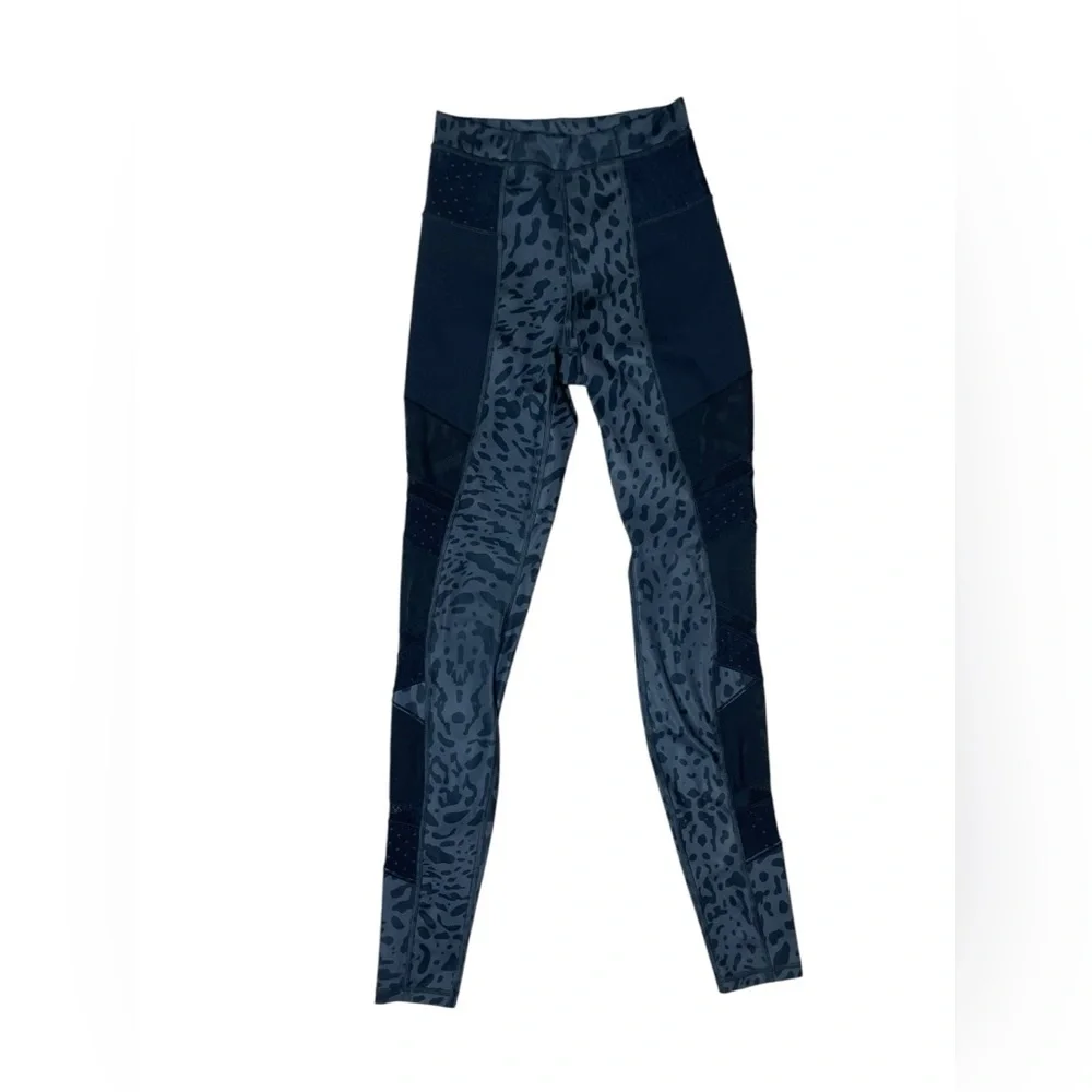 Lululemon Just Breathe Pant Leggings Size 2